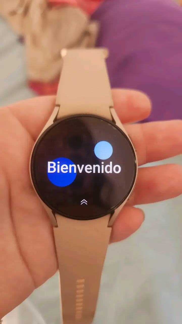 Smartwatch Samsung Galaxy Watch4 Beige - 1