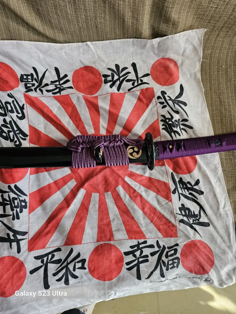 Katana decorativa con empuñadura morada - 2