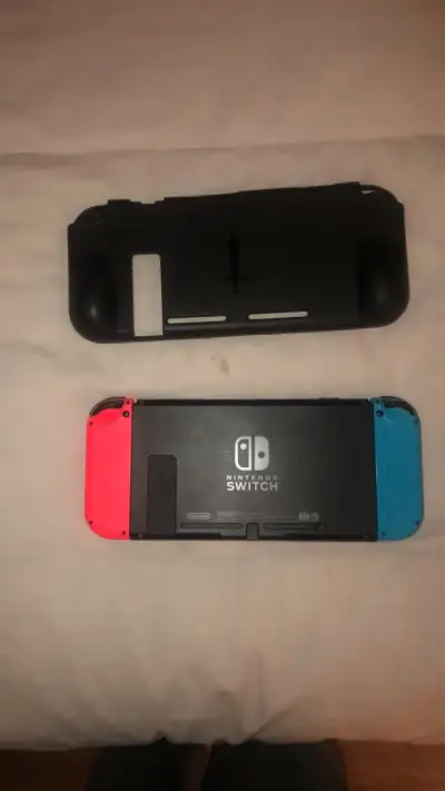 Consola Nintendo Switch con juegos y accesorios - miniatura 2