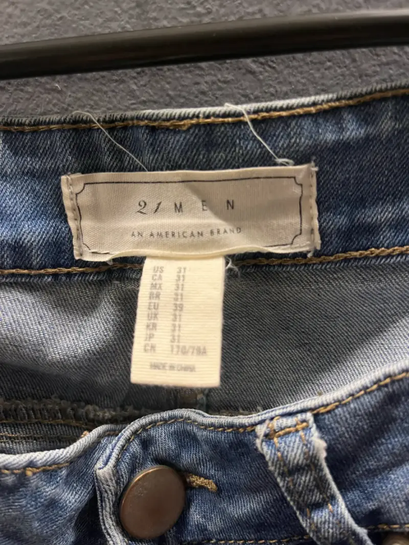 Jeans rasgados de mezclilla azul para hombre - 3