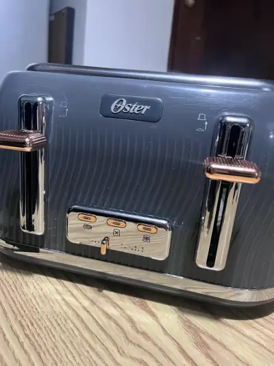 Tostadora Oster de 4 ranuras - miniatura 3