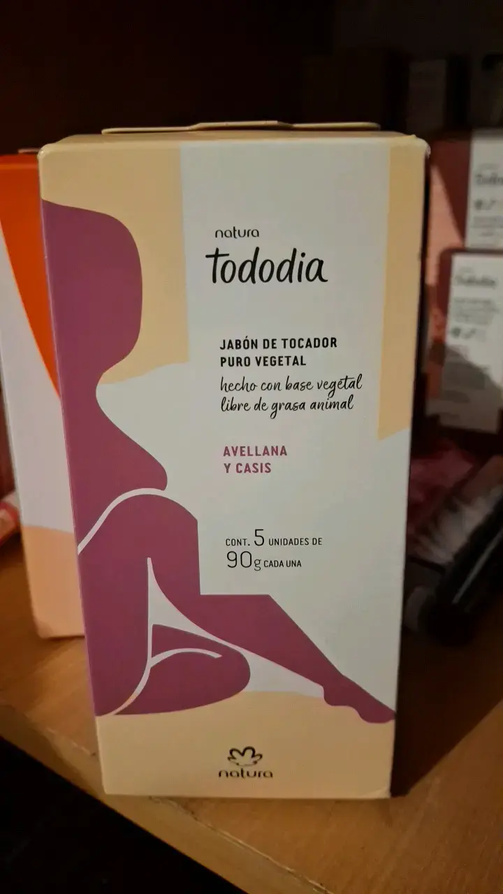 Jabón de Tocador Natura Tododia Avellana y Casis