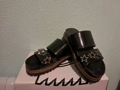 Sandalias negras con estrellas Americanino - miniatura 1