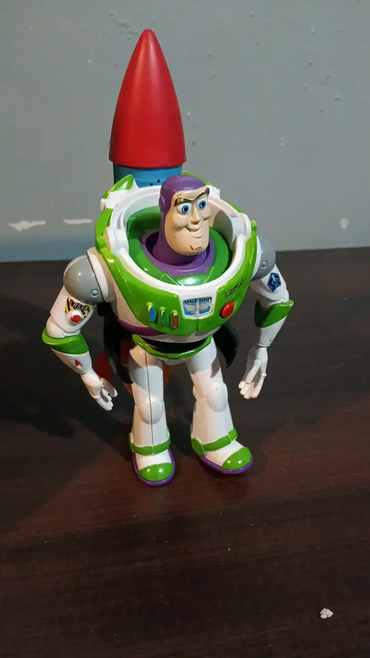Figura de acción Buzz Lightyear con cohete - 3