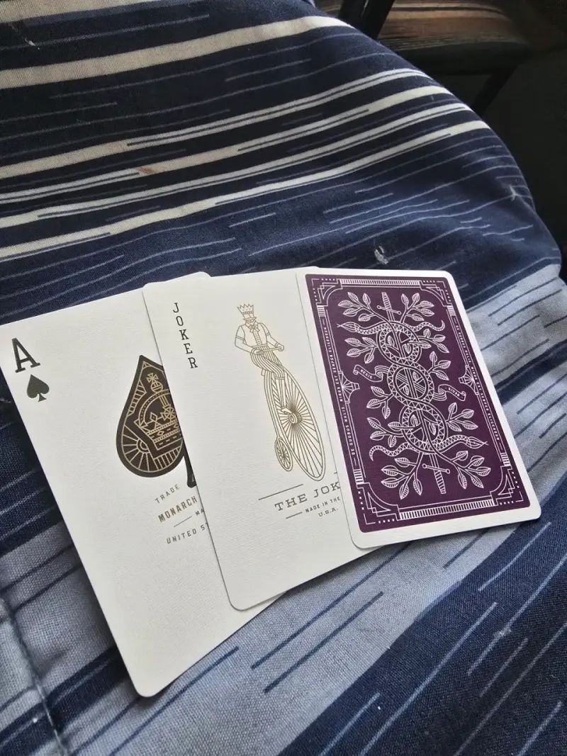 Naipes Theory11: Monarchs Edición Púrpura - 2