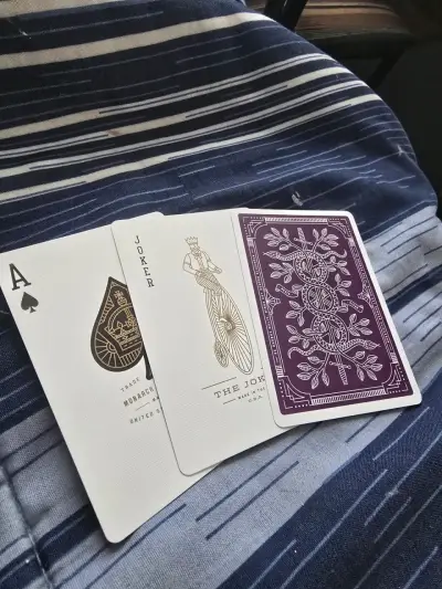Naipes Theory11: Monarchs Edición Púrpura - miniatura 2