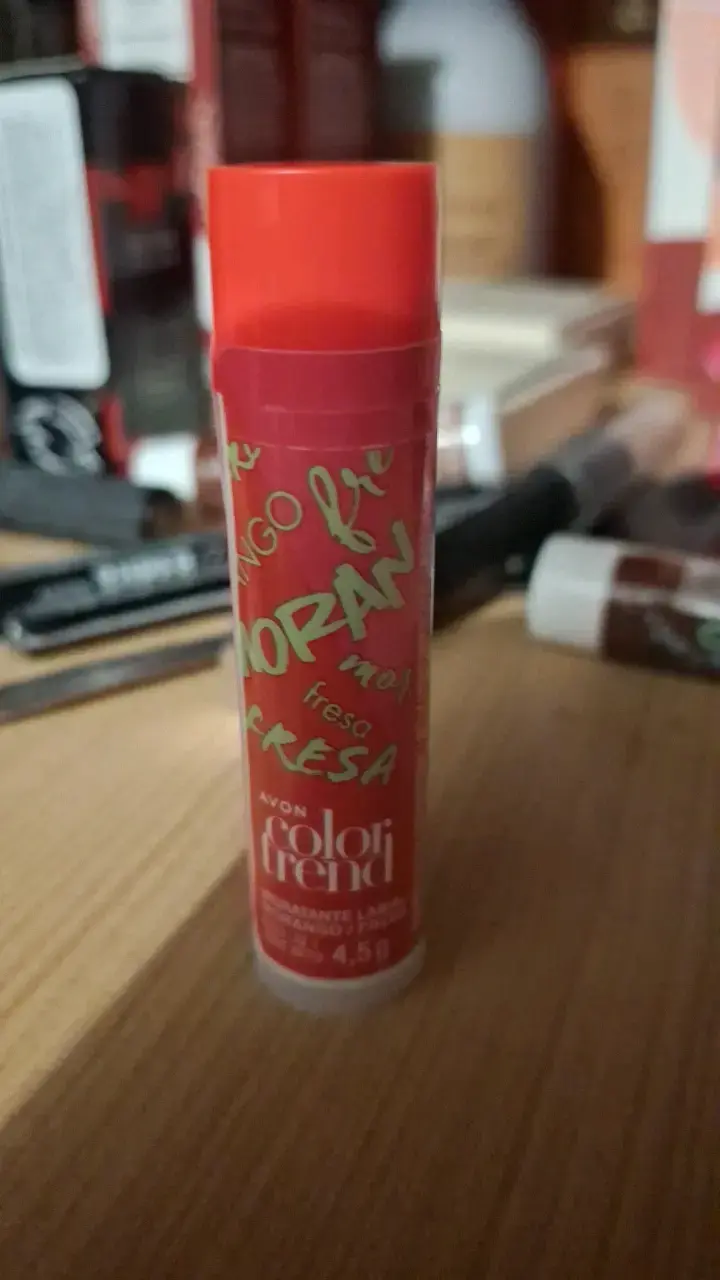 Bálsamo Labial Avon Color Trend Fresa