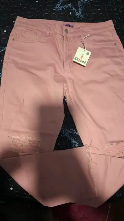 Jeans rosados desgastados para mujer talla 40 - miniatura 1