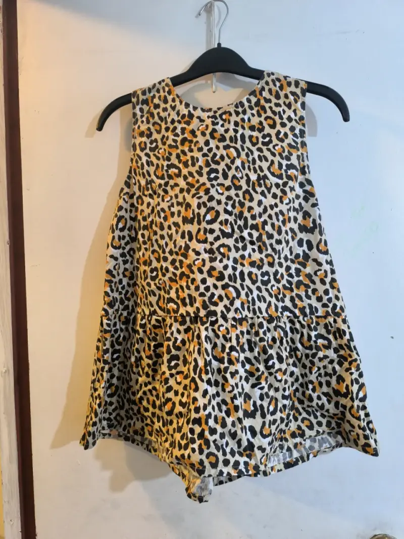 Blusa estampado animal print para mujer - 1