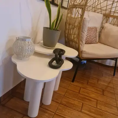 Par de mesas de centro moderna de diseño abstracto - miniatura 4