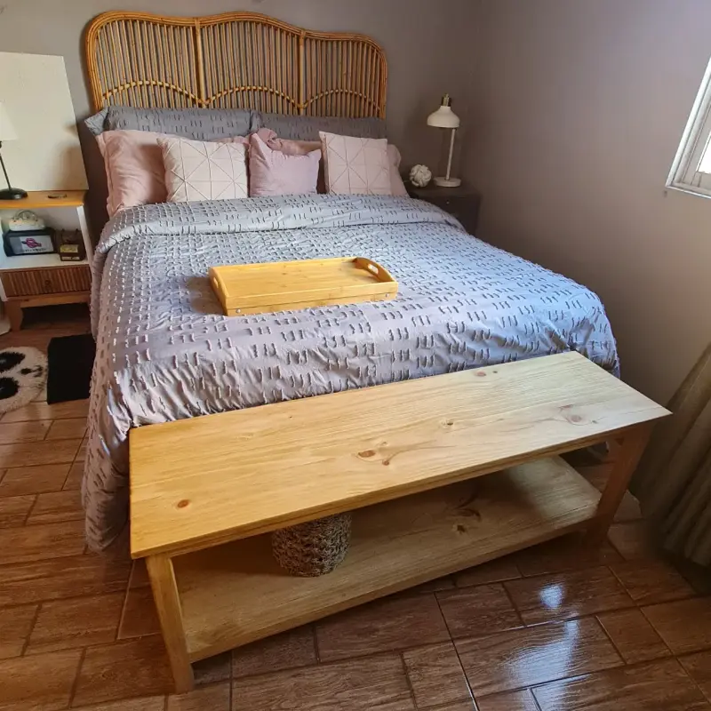 Banco de madera para dormitorio estilo rústico - 2