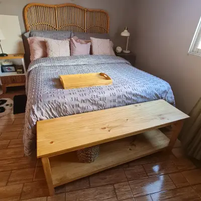 Banco de madera para dormitorio estilo rústico - miniatura 2