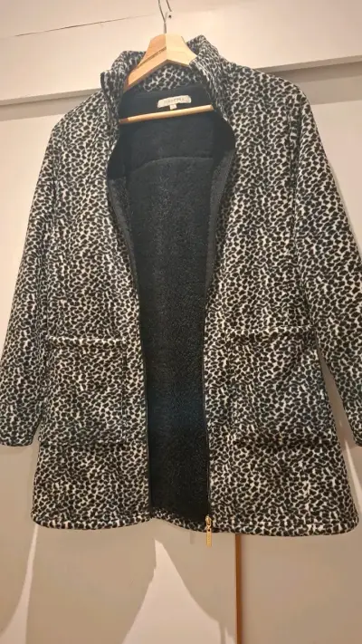 Chaqueta de lana con estampado animal print - miniatura 1