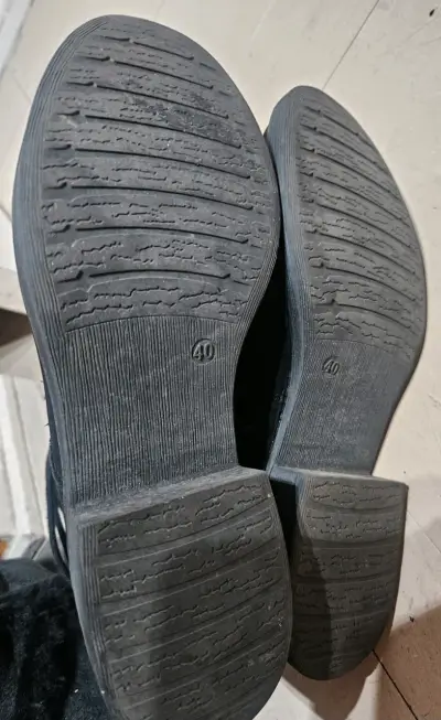 Botas negras de cuero para mujer talla 40 - miniatura 2
