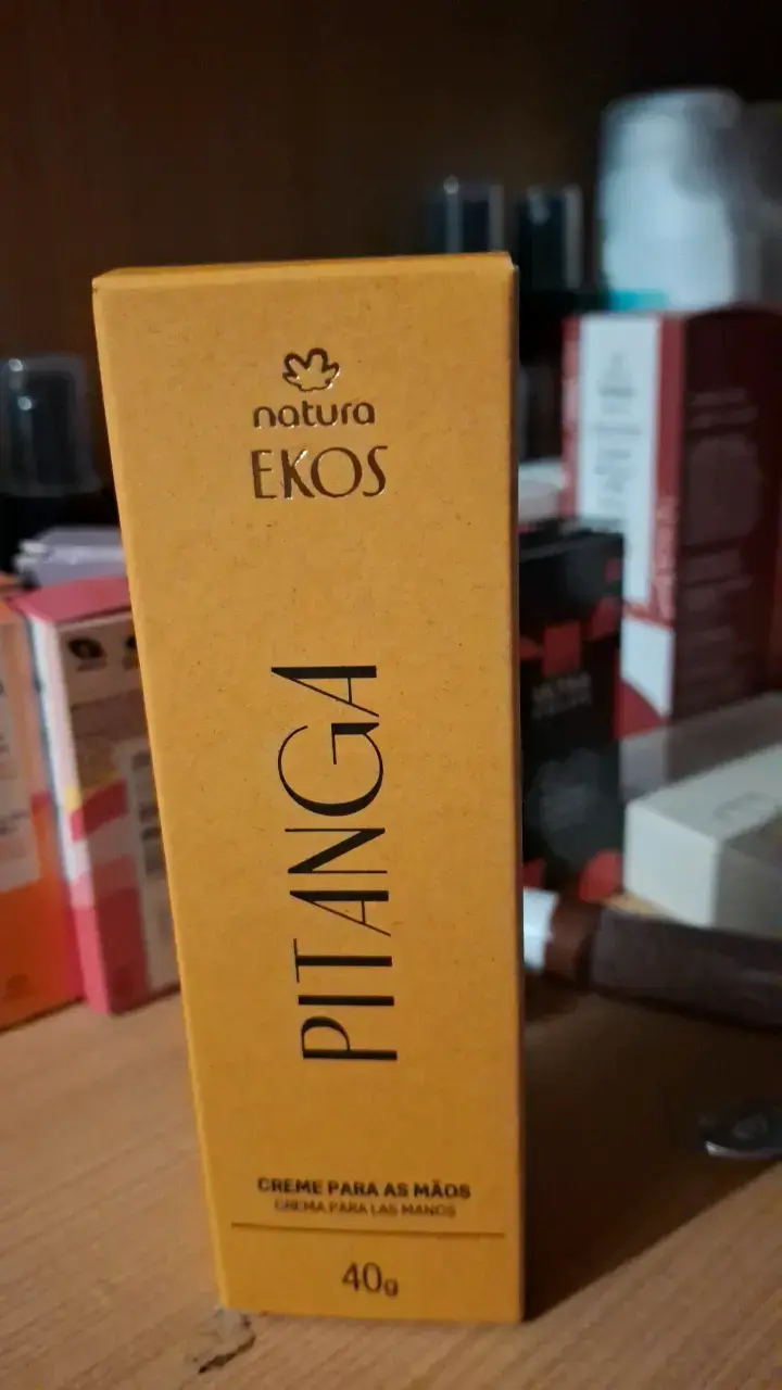 Crema de manos Natura Ekos Pitanga 40g