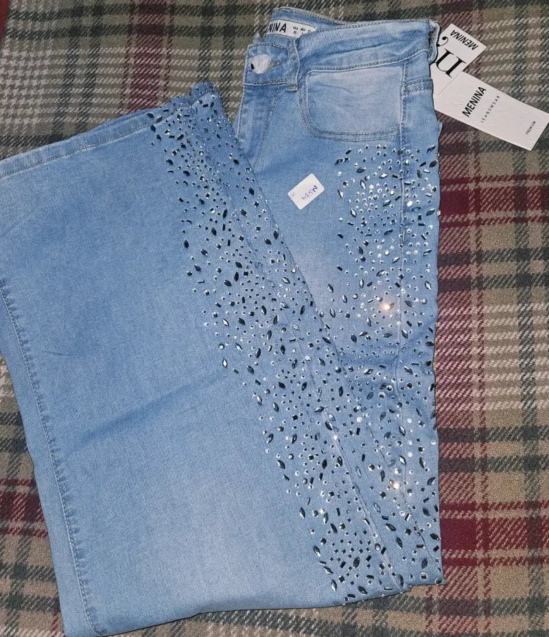 Jeans de mujer con detalles brillantes - 3