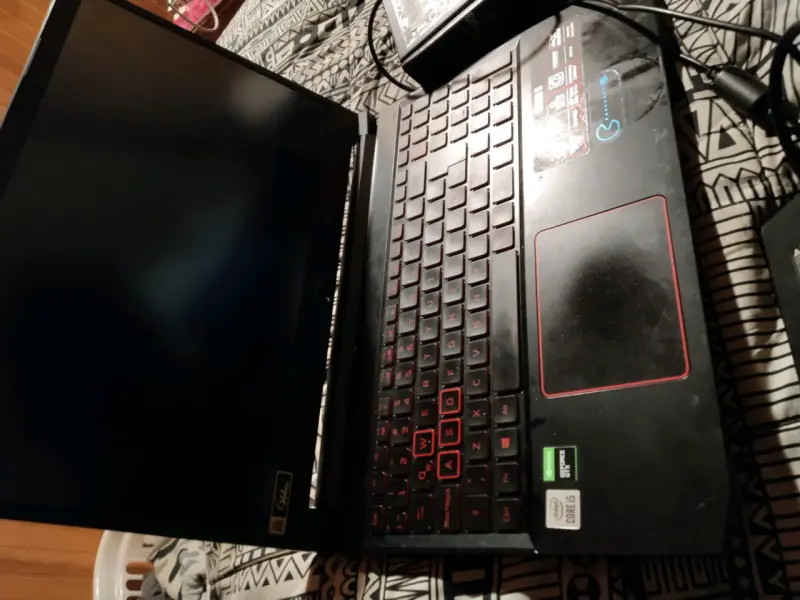 Laptop Acer nitro 5 en desarme - 2