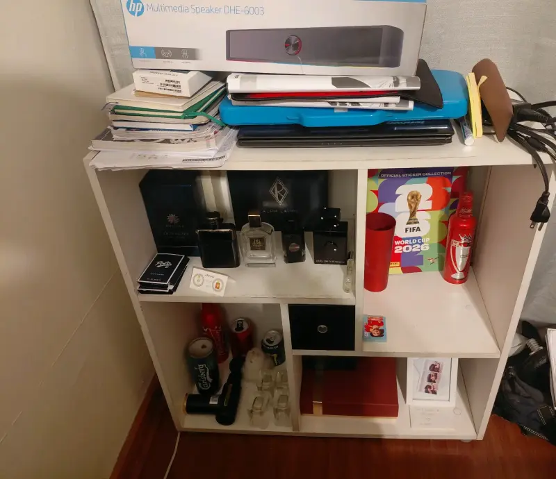 Estante organizador blanco con cajón decorativo - 2