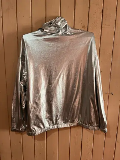 Chaqueta Plateada Metálica mujer con Capucha - miniatura 4