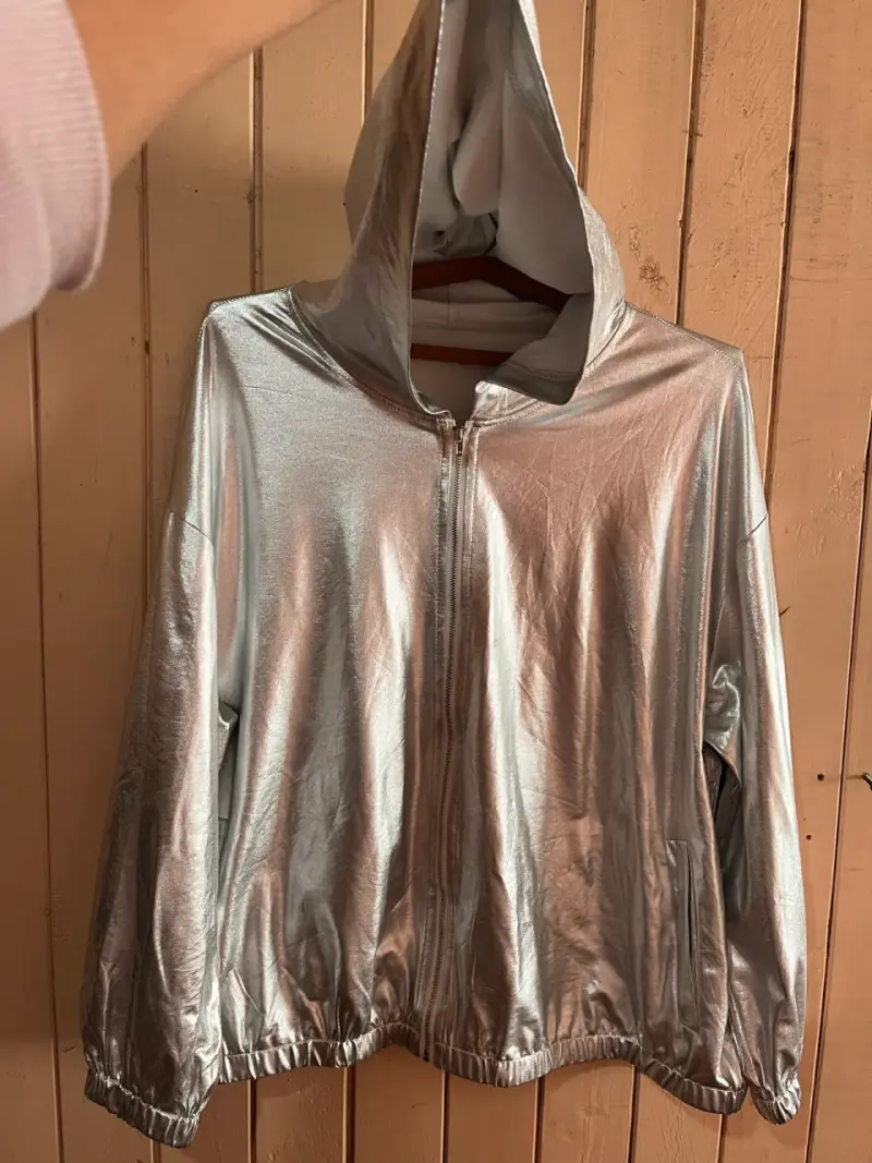 Chaqueta Plateada Metálica mujer con Capucha - 6