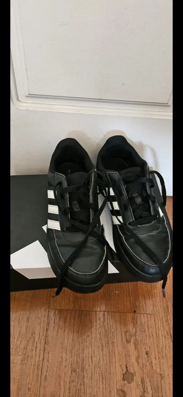 Zapatillas Adidas negras talla 37 - 2