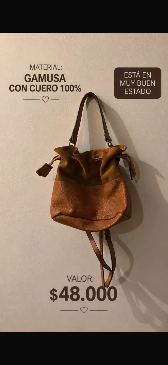 Bolso de gamuza con cuero en buen estado