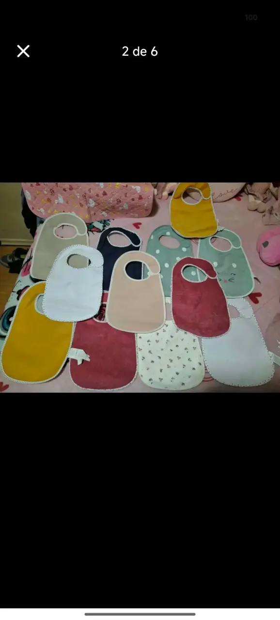 Set de 12 Baberos para Bebé de Colores Variados - 2