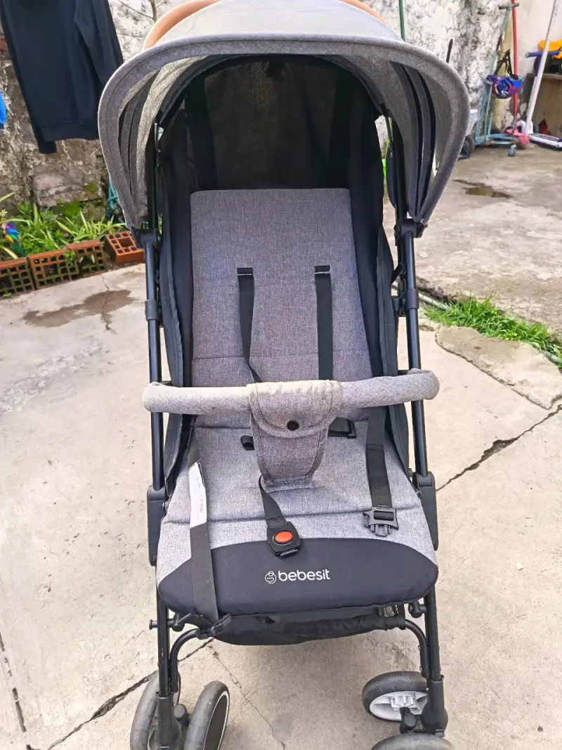 Coche de paseo Bebesit plegable gris - 5