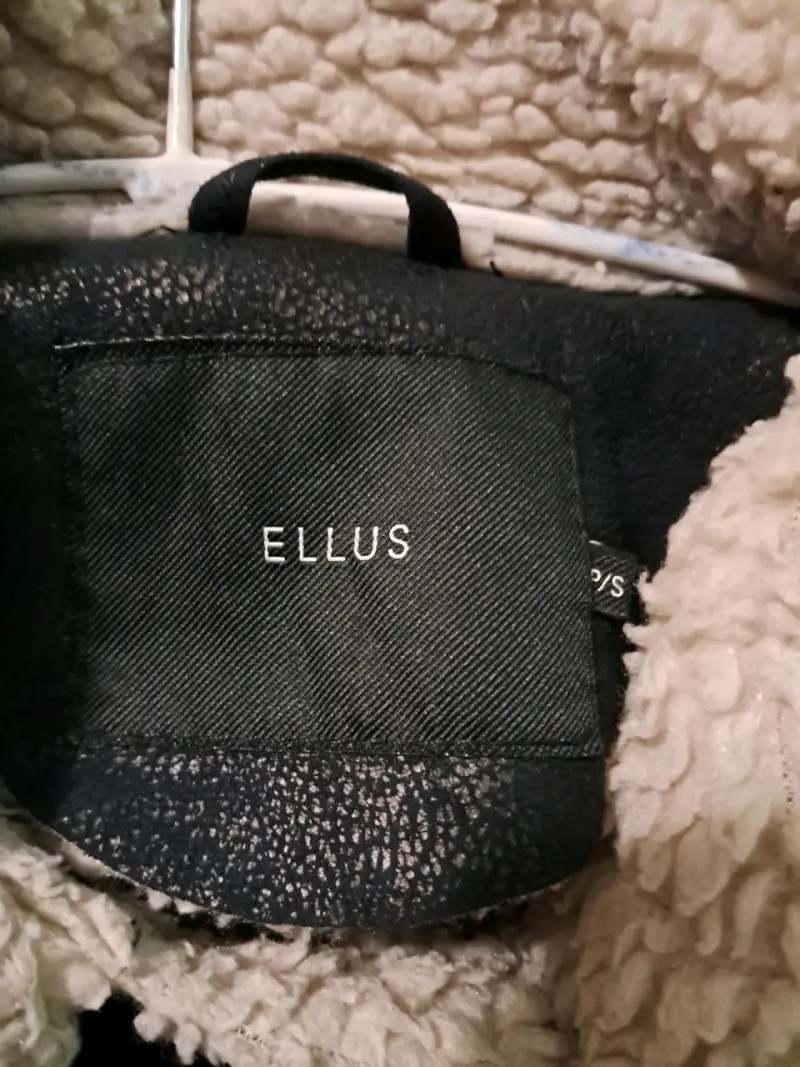 Chaqueta de cuero sintético con forro de borrego Ellus - 4