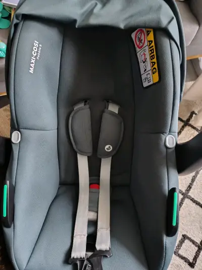 Silla de Auto Maxi-Cosi Cabriofix con Base Is - miniatura 3