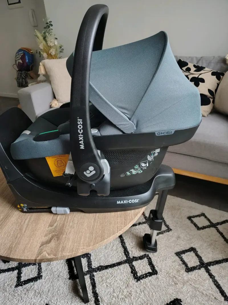 Silla de Auto Maxi-Cosi Cabriofix con Base Is - 5