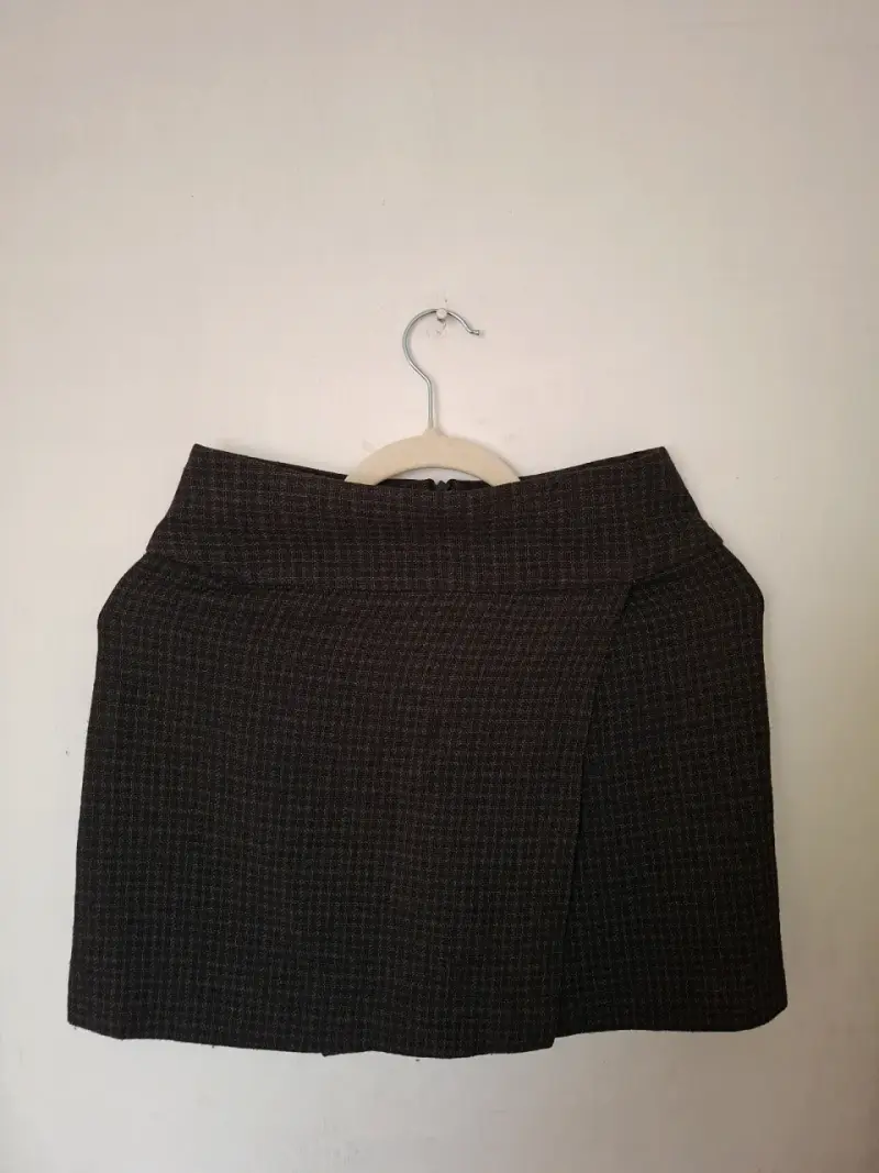 Falda corta de cuadros