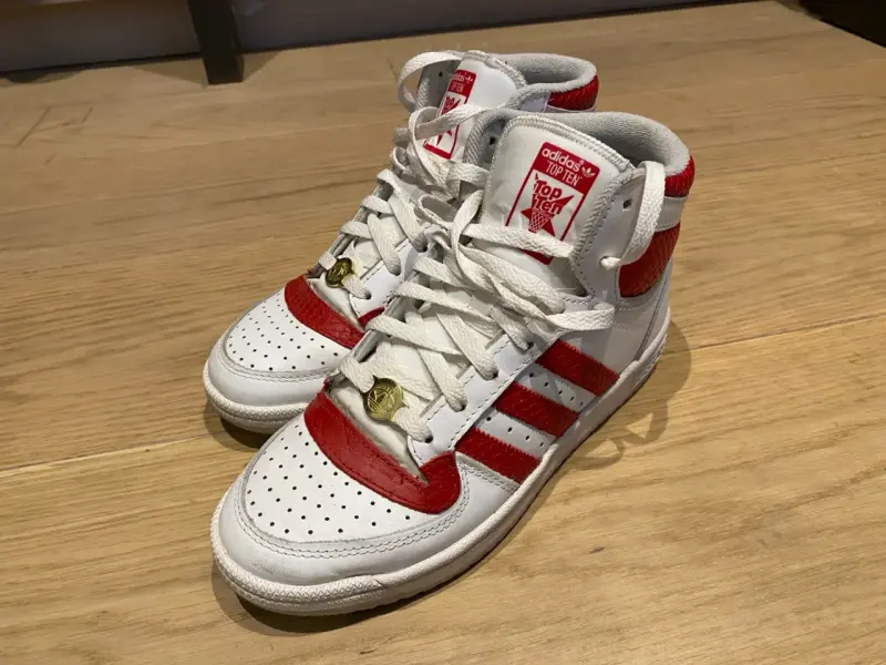 Zapatillas Adidas Top Ten Hi Blancas y Rojas - 2