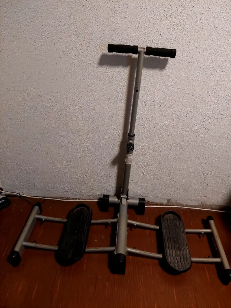 Máquina de ejercicios stepper plegable