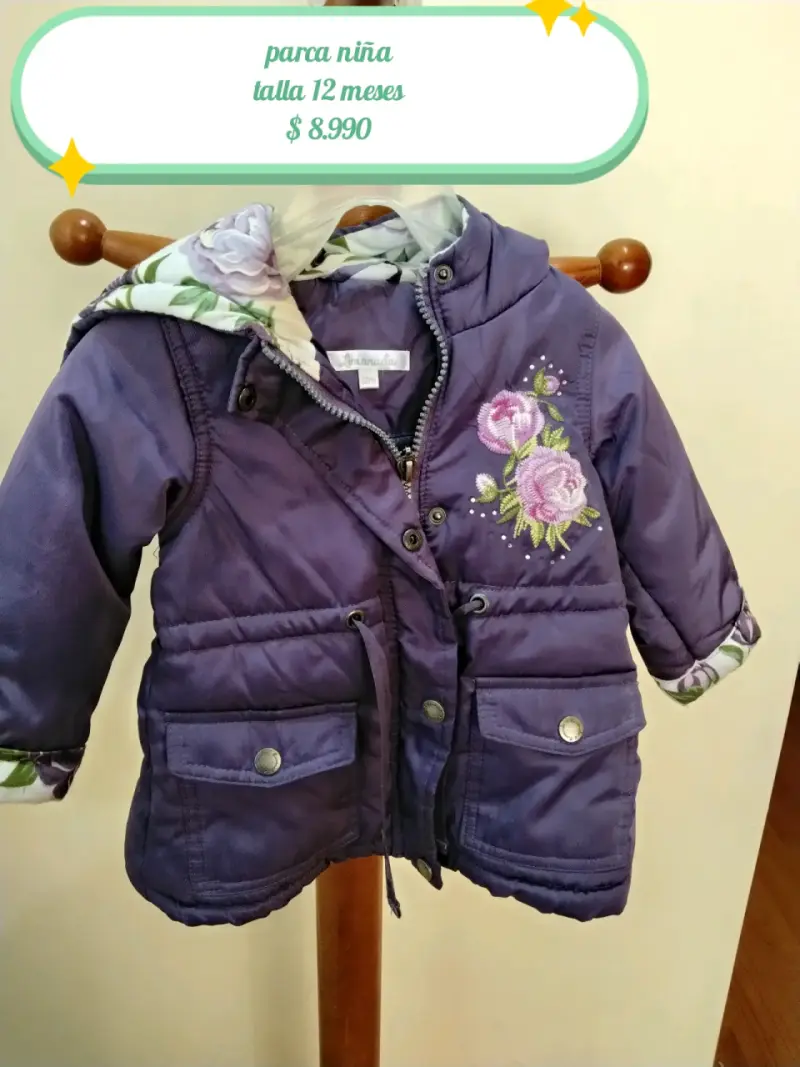 Chaquetón de niña morado como nuevo talla 12 meses