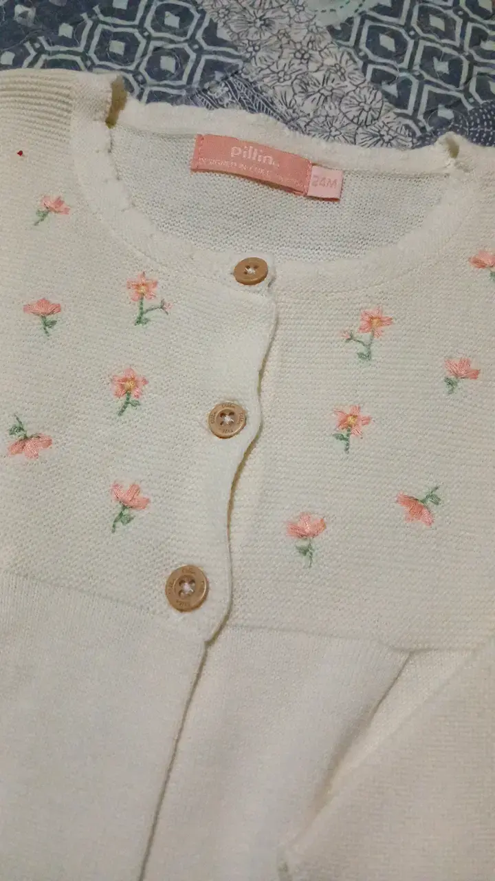 Chaleco  de niña con bordado floral Pillin - 2