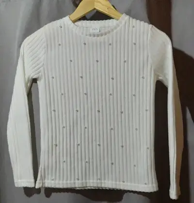 Suéter Blanco Zara con Detalles de Perlas - miniatura 1