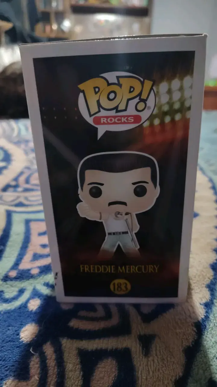 Figura Funko Pop Freddie Mercury Queen - 2