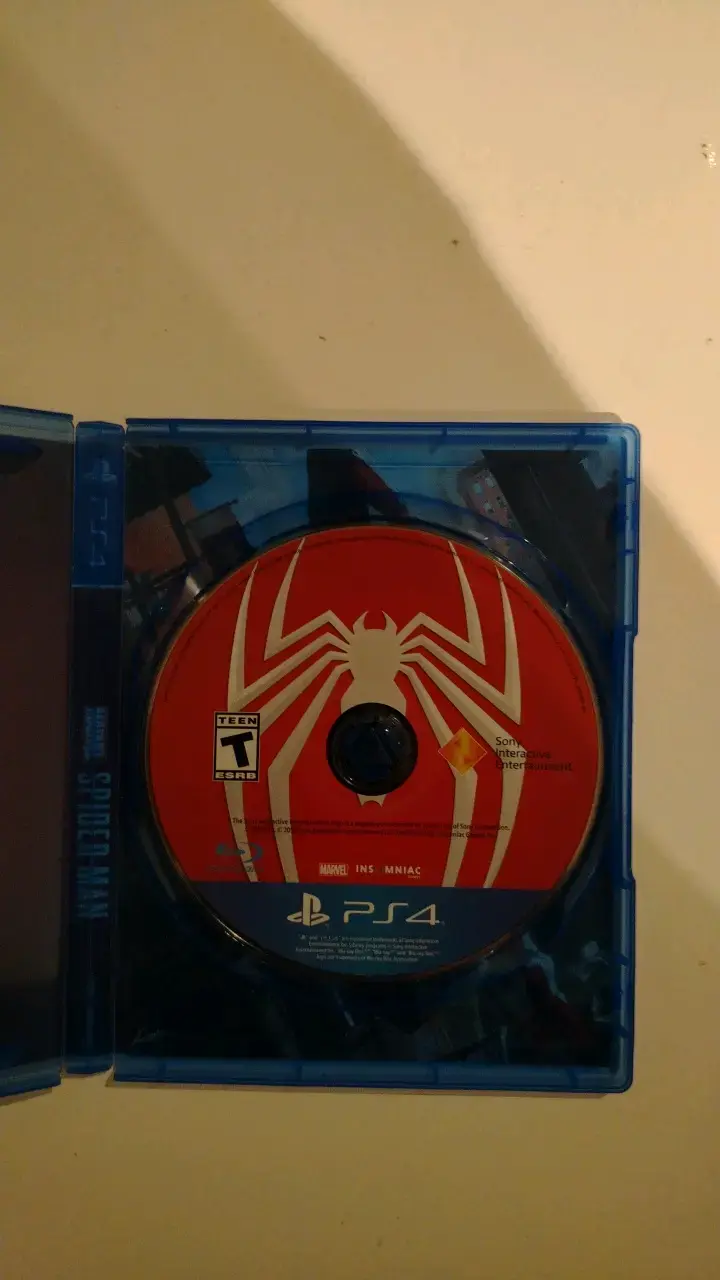 Juego PS4 Marvel Spider-Man Insomniac - 3