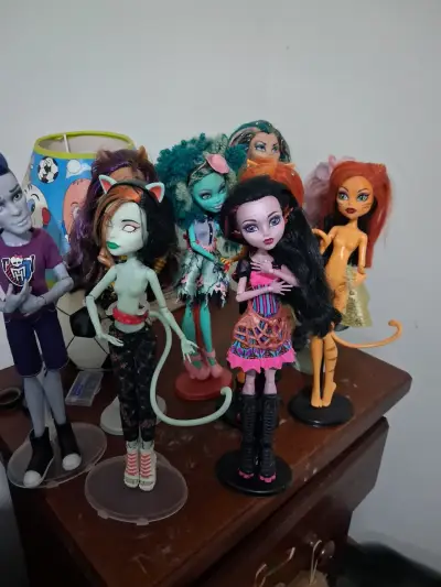 Muñecas Monster High colección variada - miniatura 1