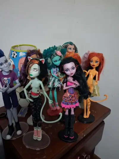 Muñecas Monster High colección variada - miniatura 2