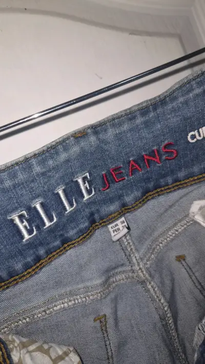 Jeans de mujer azul marca Elle - miniatura 2