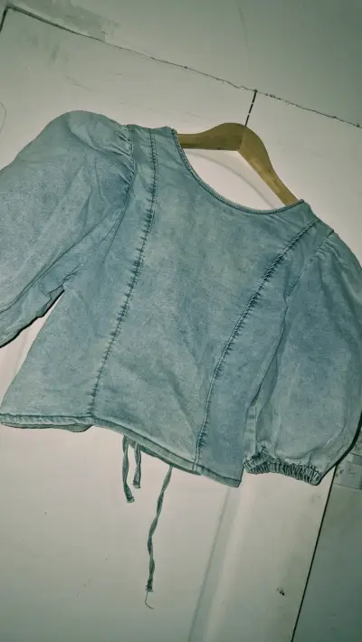 Blusa de mezclilla M - miniatura 1