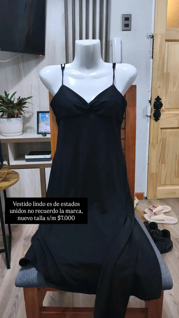 Vestido negro elegante talla S/M