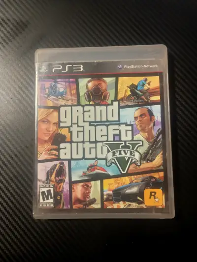 Juego PS3 Grand Theft Auto V en buen estado - miniatura 1