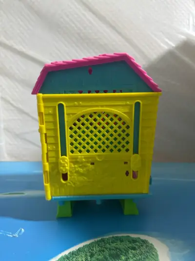 Casa de muñecas Polly Pocket colorida - miniatura 2