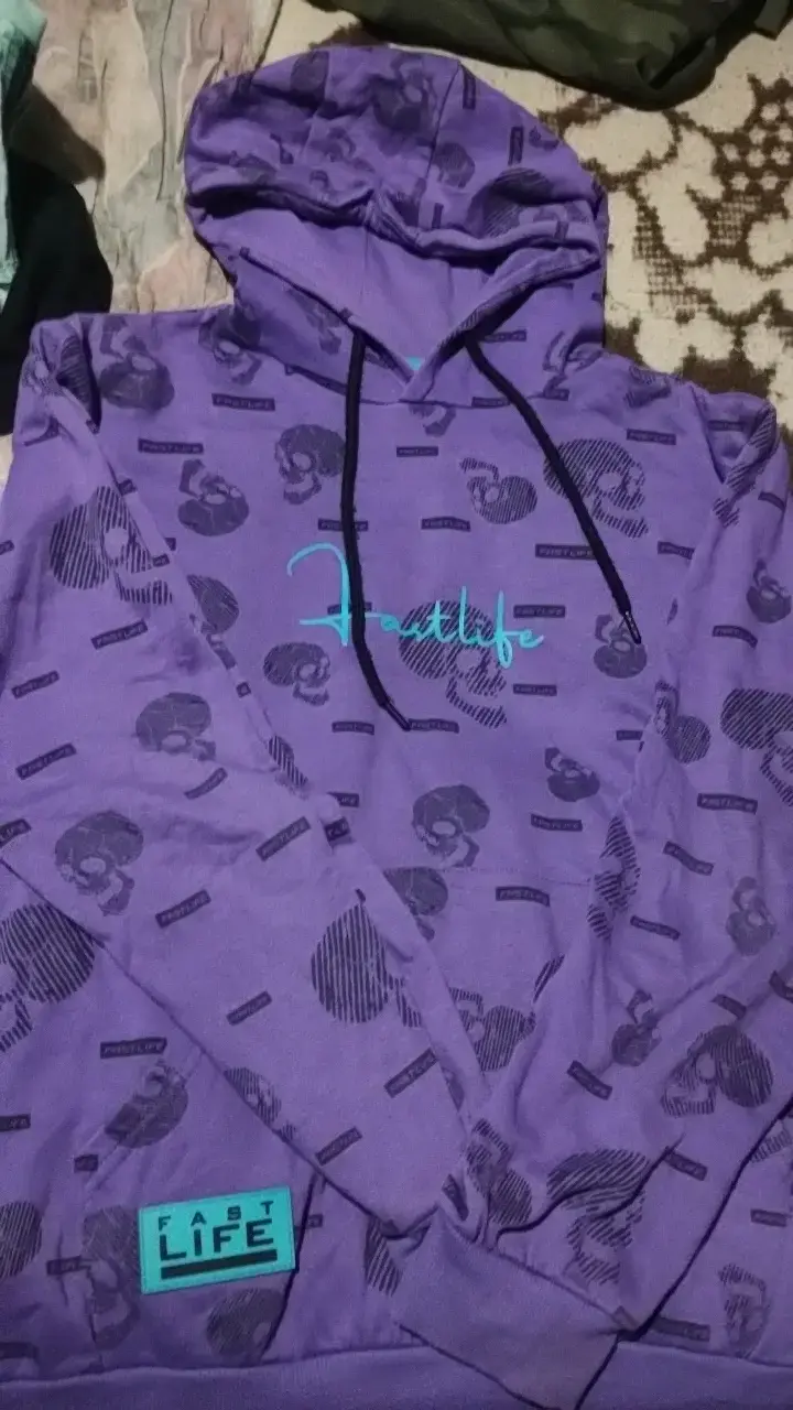 Polerón morado con capucha Fast Life para hombre