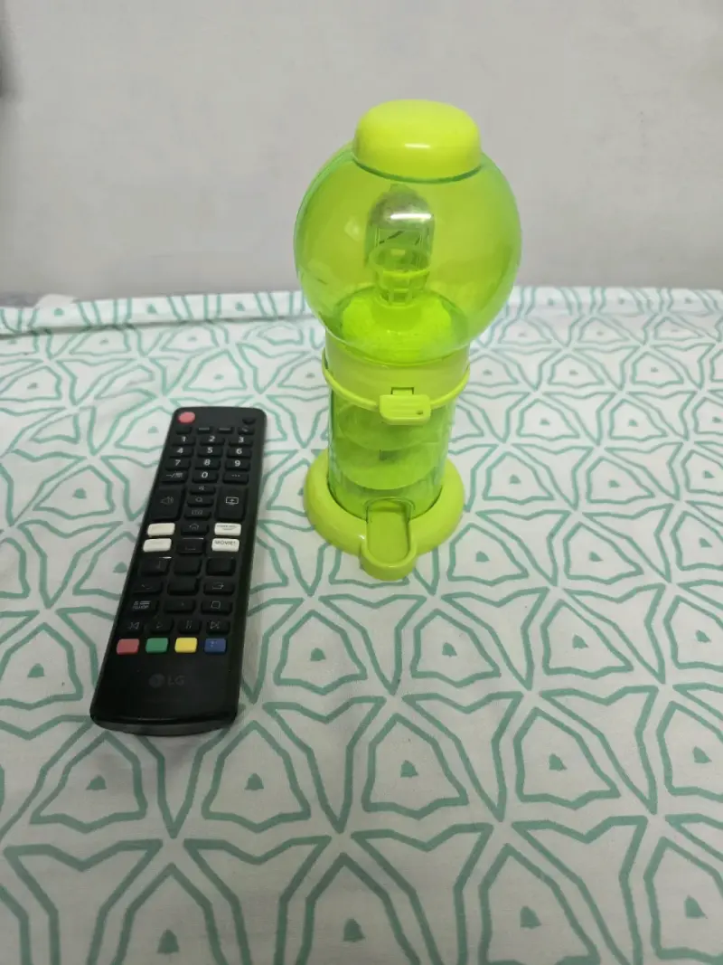 Dispensador de caramelos verde - 4