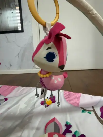 Gimnasio para bebé Tiny Love con juguetes colgantes - miniatura 3