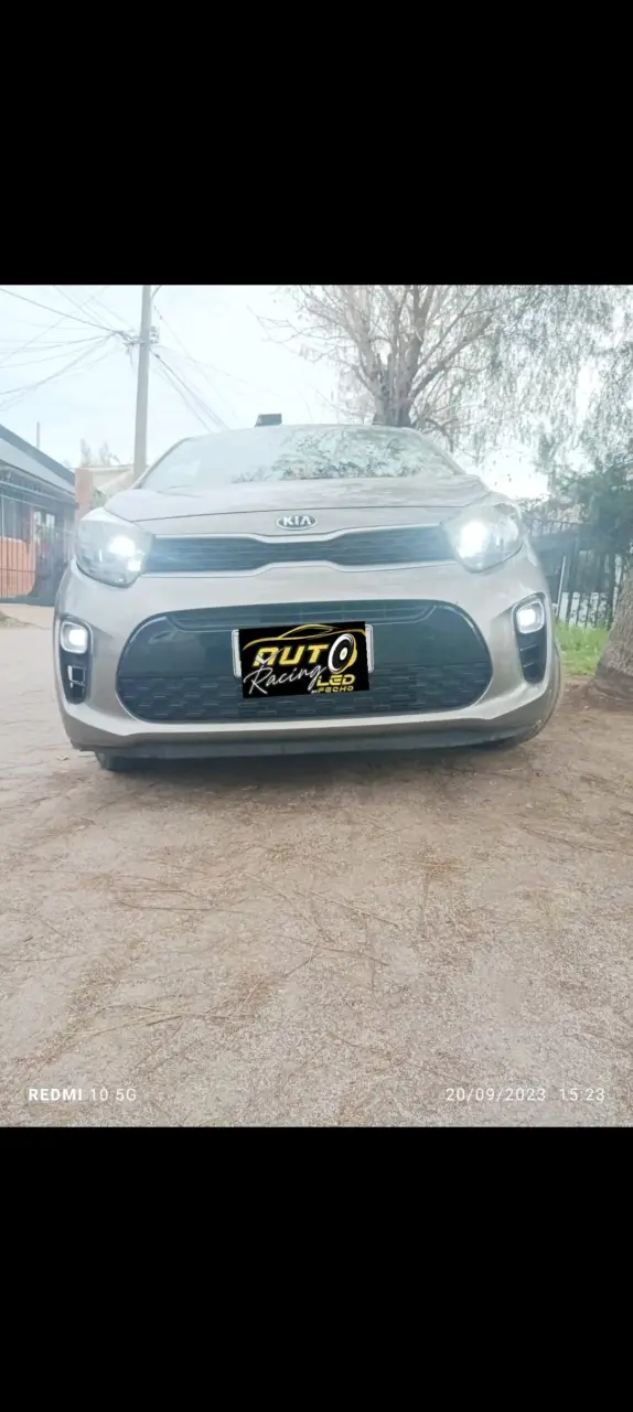Luces LED para auto instalado - 4
